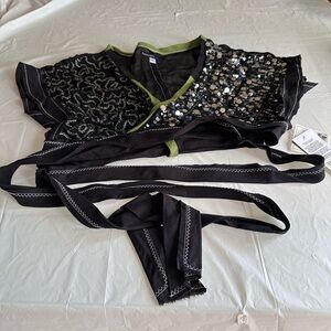 Haven Bleu Black Hand Detailed Wrap L